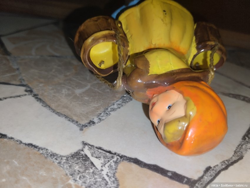 Керамическая фигурка Девочка с коромыслом (фото 9)