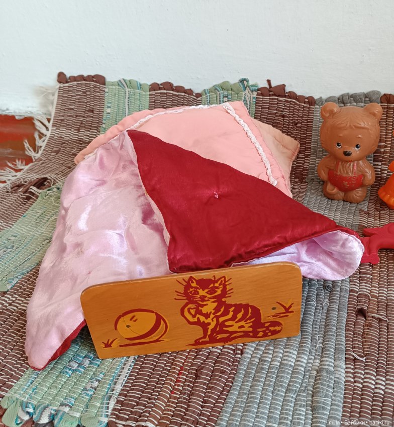 Кукольная кровать СССР — Кукольная мебель (фото 3)