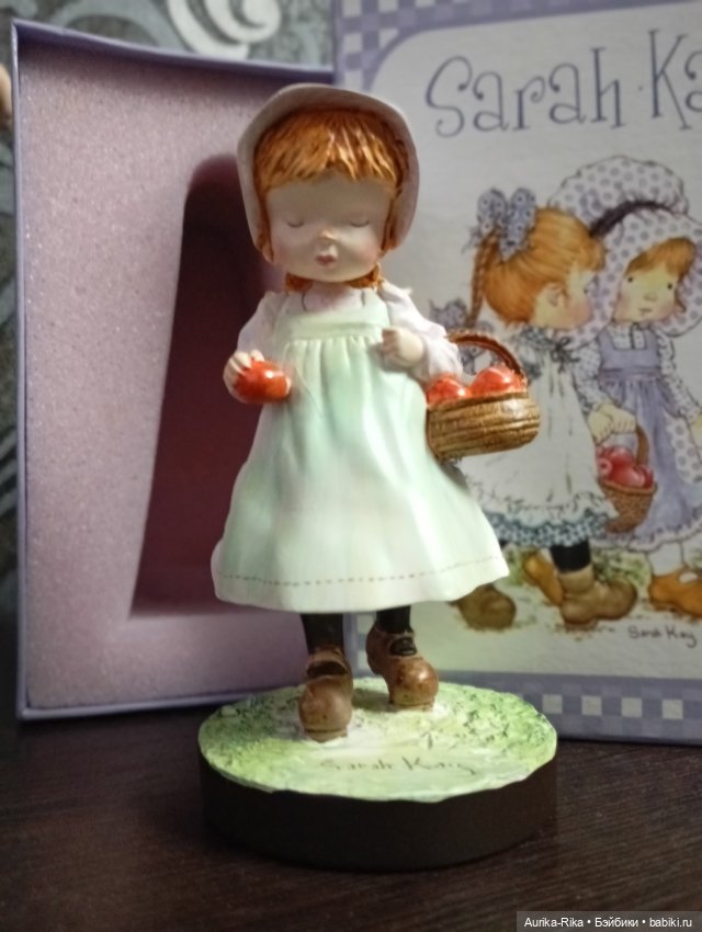 Девочка с корзиной яблок — Статуэтки (фото 2)