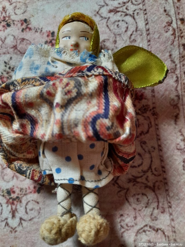 Крестьянские девочки — Антикварные игрушки (фото 9)