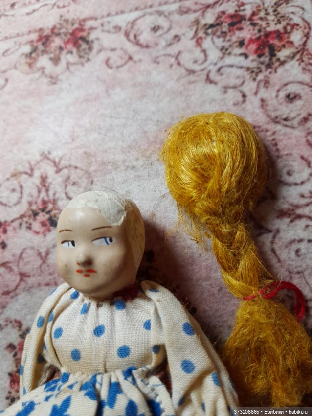 Крестьянские девочки — Антикварные игрушки