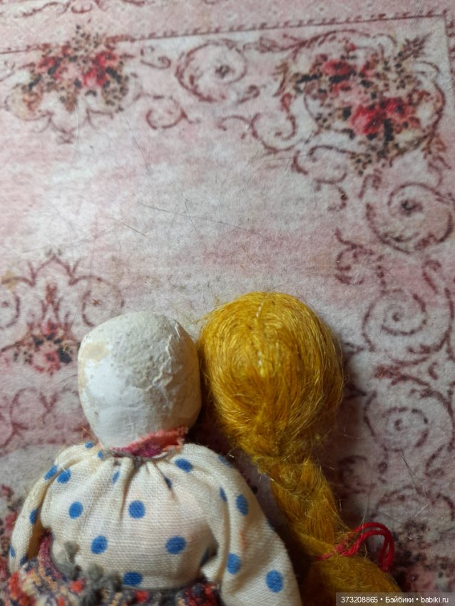 Крестьянские девочки — Антикварные игрушки