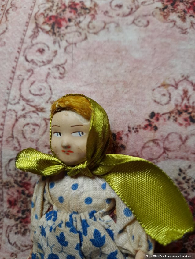 Крестьянские девочки — Антикварные игрушки (фото 3)