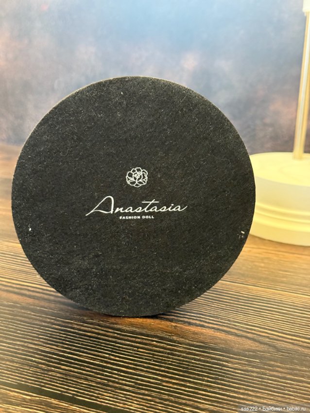 Красивые стенды подставки для кукол от Anastasia fashion doll (фото 2)