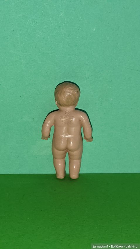 Редкий довоенный целлулоидный пупсик Minerva, высота 5 см (фото 2)