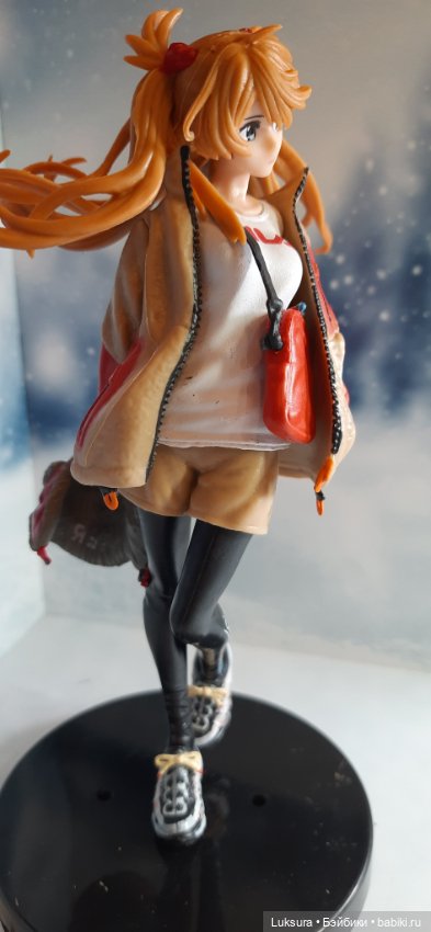 Рыжеволосая Аска Лэнгли Сорью, взрослая, аниме фигурка из манги Евангелион (фото 3)
