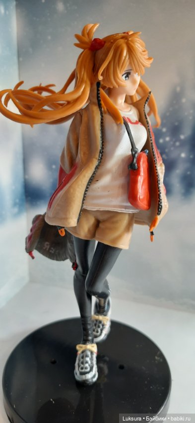 Рыжеволосая Аска Лэнгли Сорью, взрослая, аниме фигурка из манги Евангелион (фото 2)