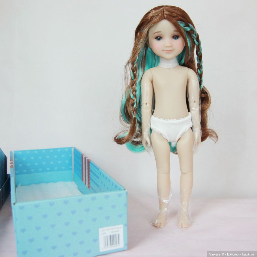 Ruby Red шарнирная Кукла Элла, 37 см (фото 2)