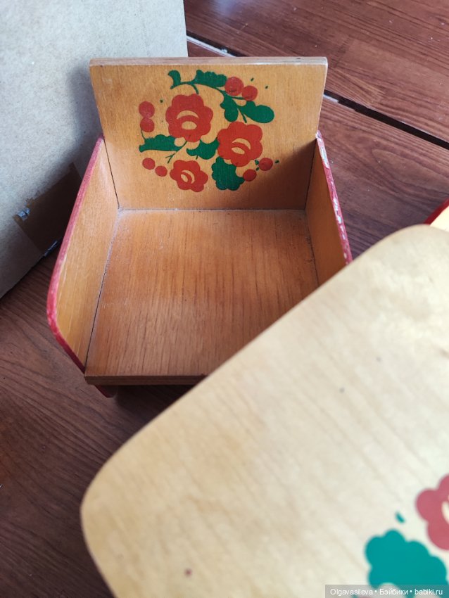 Деревянная мебель СССР — Винтажные куклы и игрушки детства (фото 7)