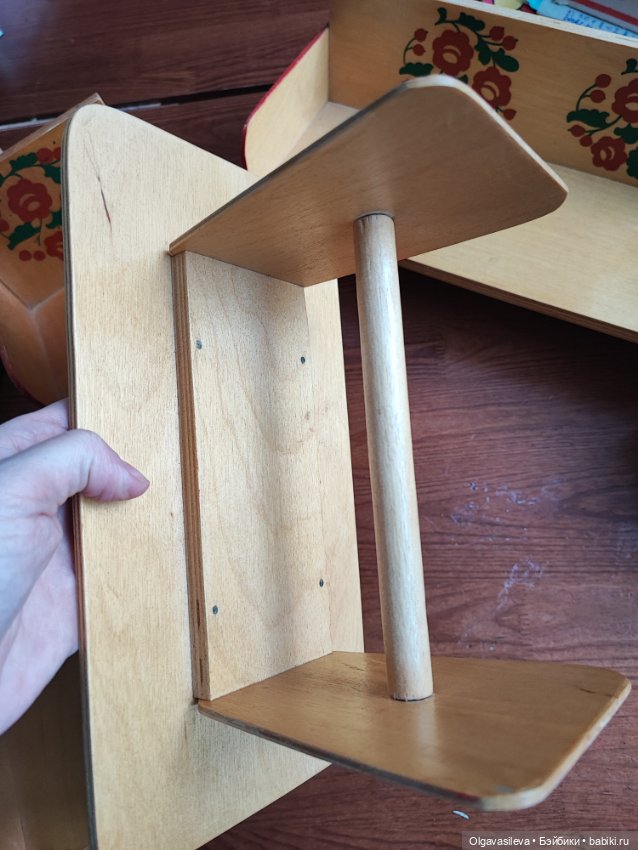 Деревянная мебель СССР — Винтажные куклы и игрушки детства (фото 4)