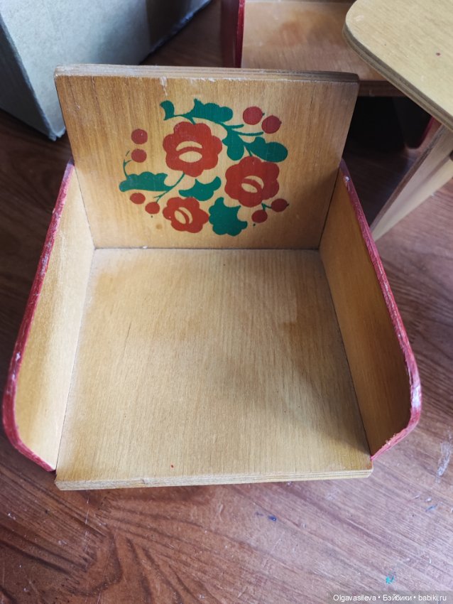 Деревянная мебель СССР — Винтажные куклы и игрушки детства (фото 6)