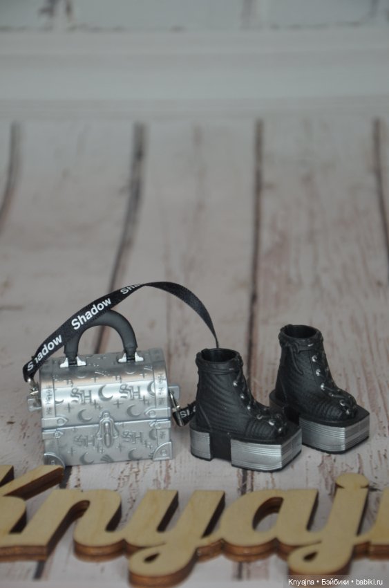 Классная сумка Луны Rainbow High, Shadow High (фото 2)