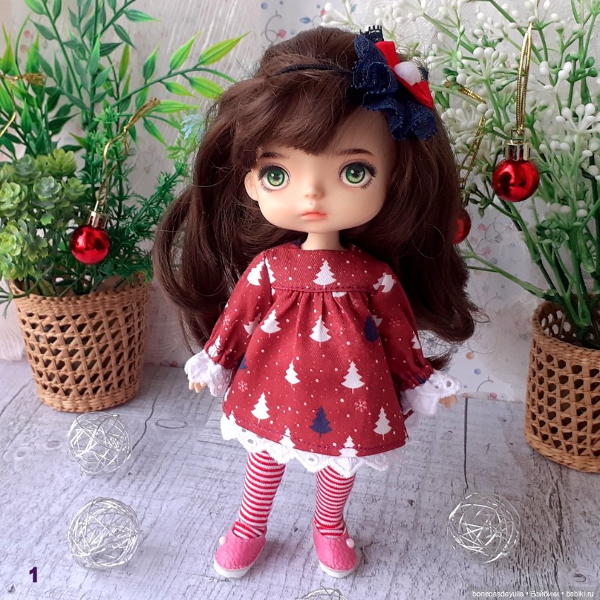 Новогодние нарядные платья для куклы Монст/ Xiaomi Monst Doll Колготки Украшение (фото 3)