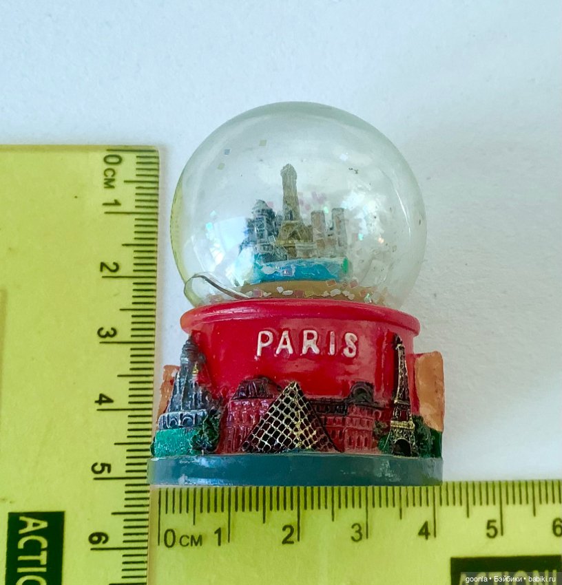 Снежный шар Париж — Миниатюра для кукол (фото 2)