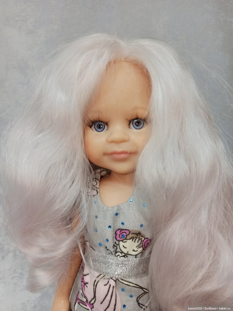 Клео блондинка Паола Рейна