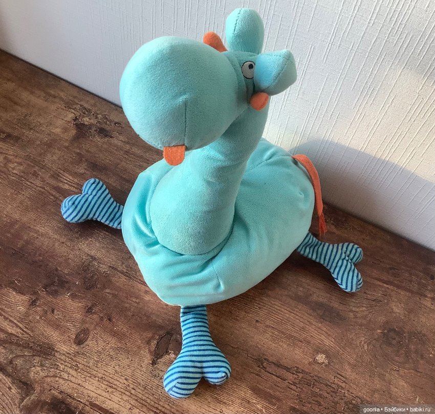 Странный мягкий жираф из IKEA (фото 3)