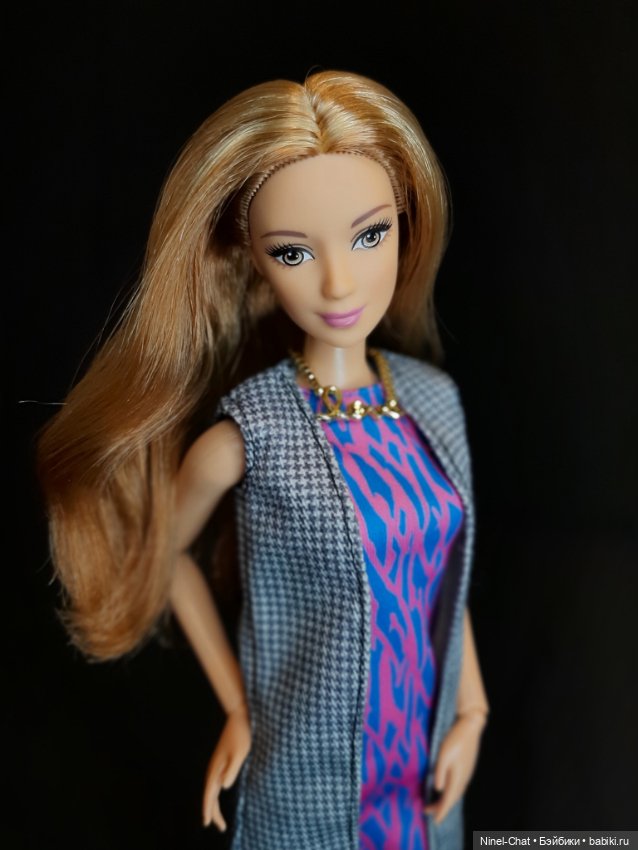 Barbie Fashionistas Лея 2015 год