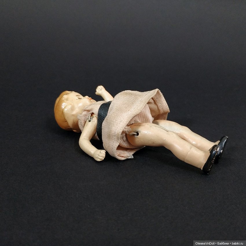 Антикварная Немецкая Фарфоровая Миниатюрная Кукла. Circa 1930-e (фото 6)