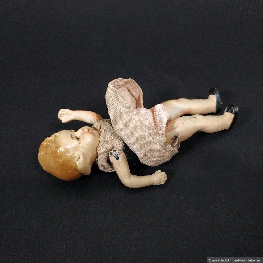 Антикварная Немецкая Фарфоровая Миниатюрная Кукла. Circa 1930-e (фото 7)