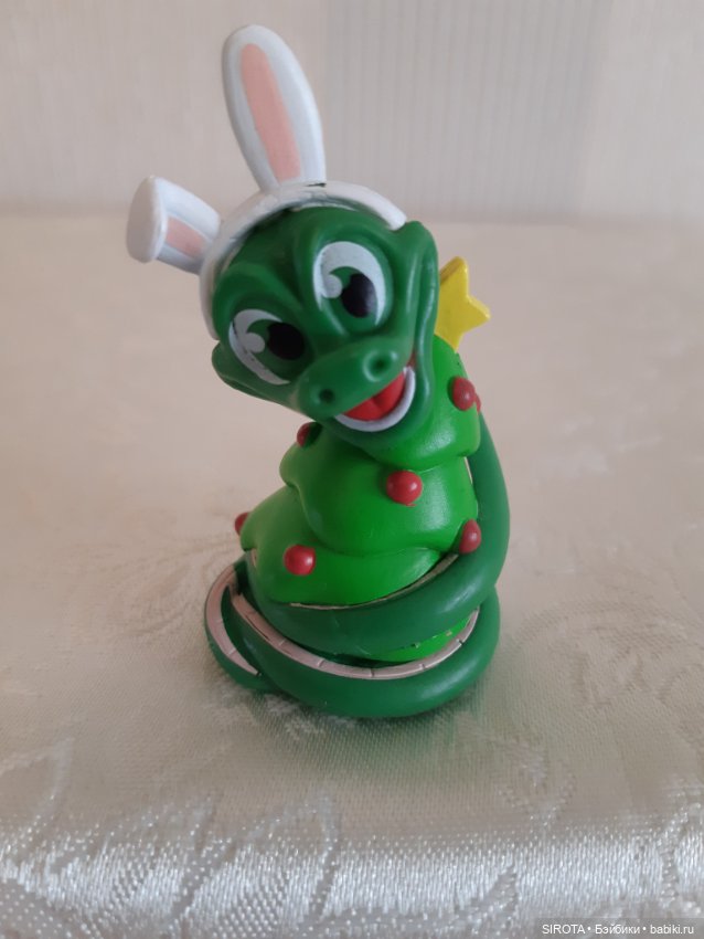 Игровые котики в костюмах зайчиков. Змея из маг. "Азбука Вкуса" (фото 5)