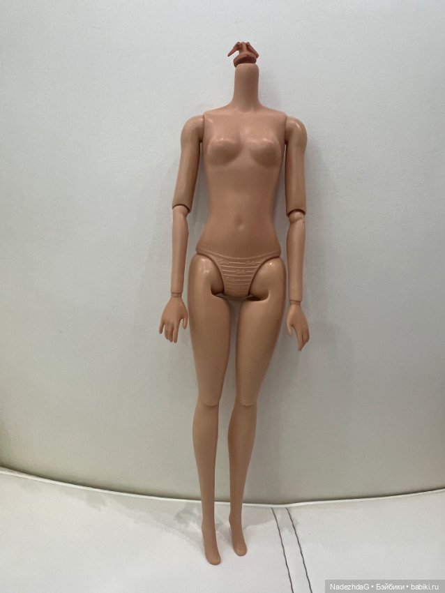 Тело Барби подвижное скинтон neutra (фото 2)