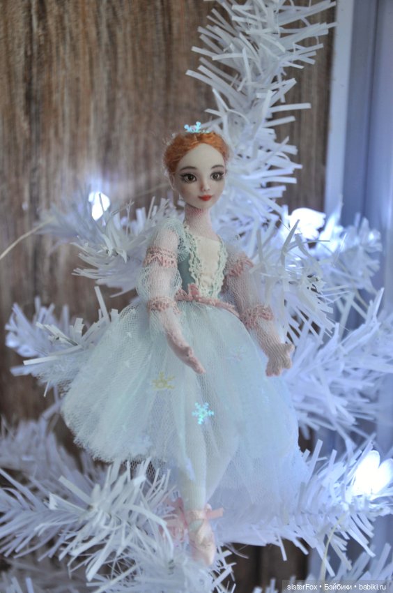 Мини-куколка в смешанной технике Балеринка (фото 3)