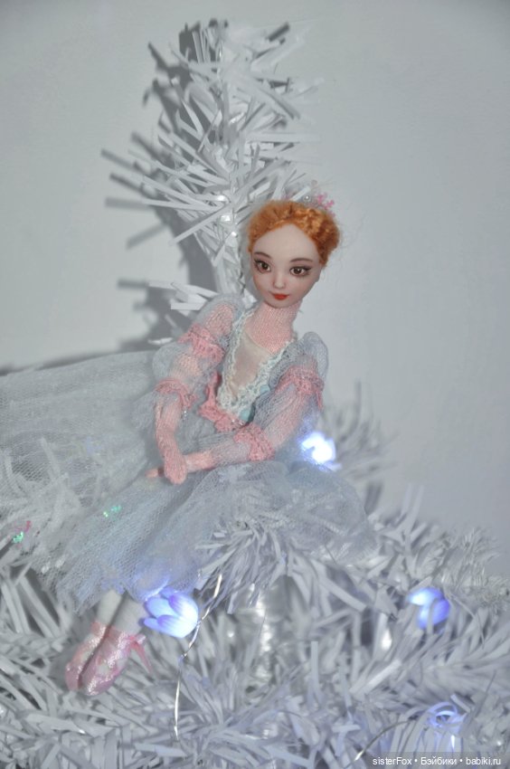 Мини-куколка в смешанной технике Балеринка (фото 2)