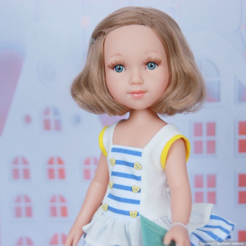 Reina Del Norte Кукла Бланка с каре, 32 см арт 11020 (фото 7)