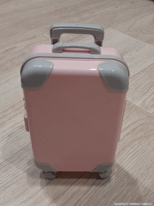 Чемодан для кукол — Шляпы (фото 4)