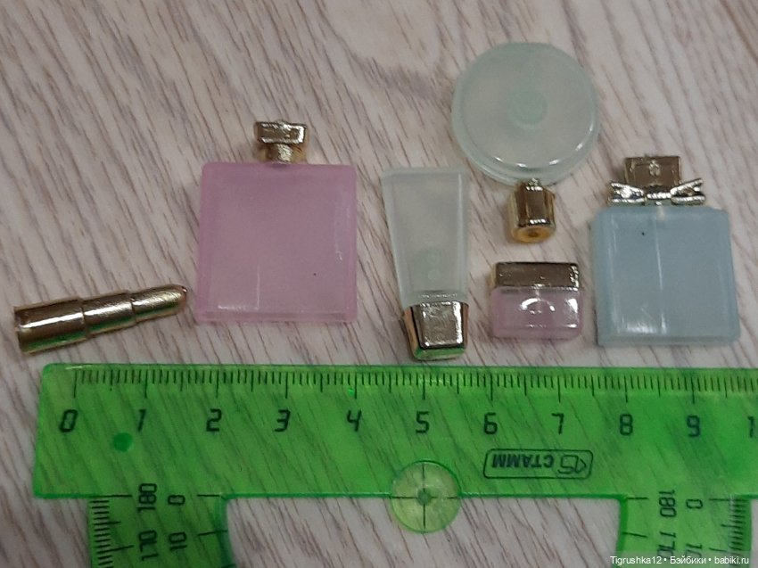 Аксессуары в кукольный домик (фото 5)