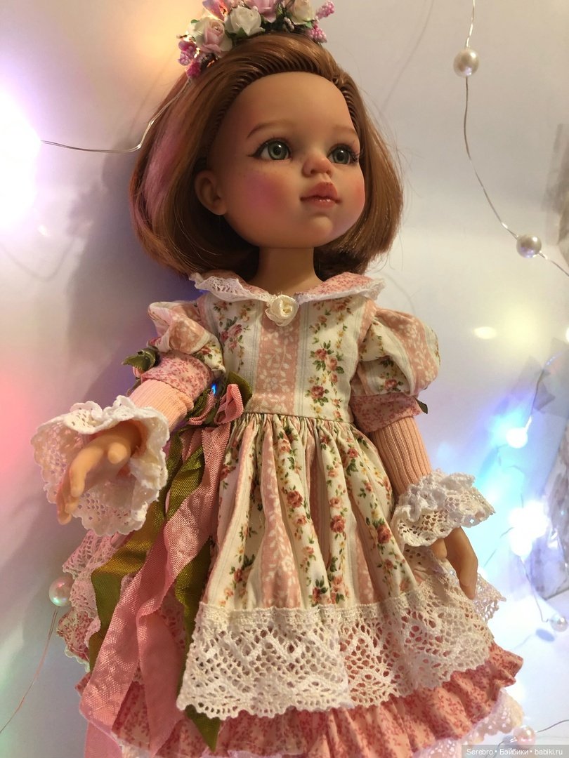 Очень красивые платья на куколок Paola Reina