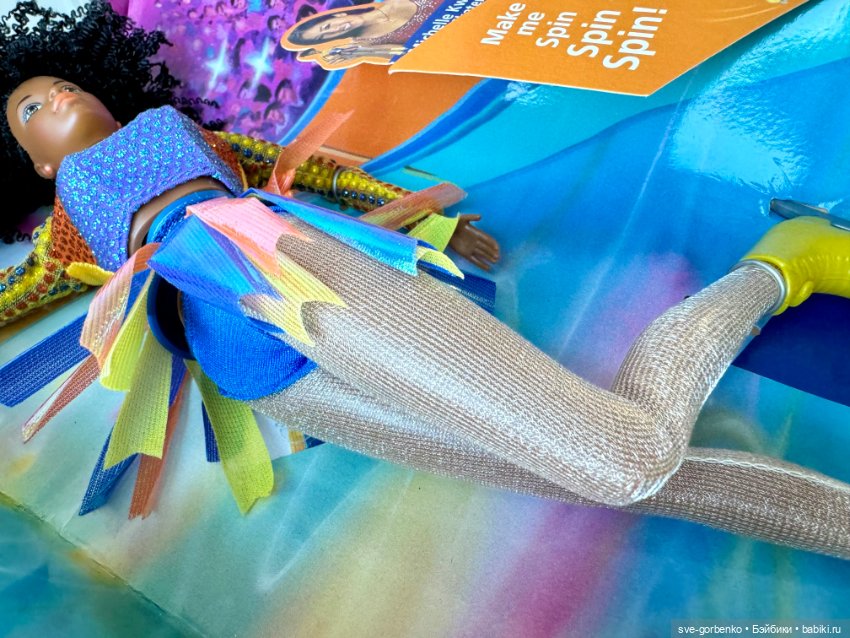 Barbie star skater — Игровые куклы