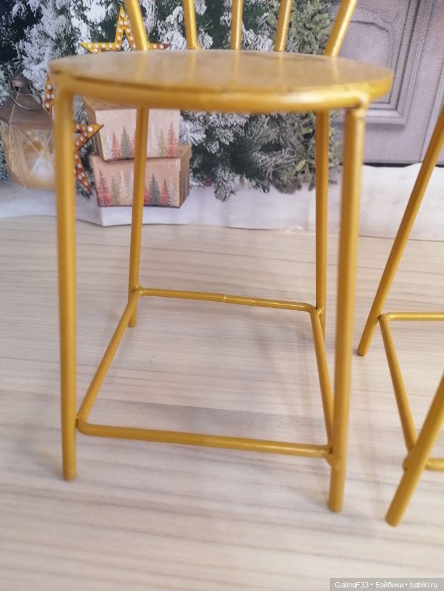 Металлические стулья для кукол формата 1/6 (фото 2)