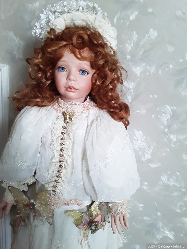 Красивая кукла от известного автора (фото 5)