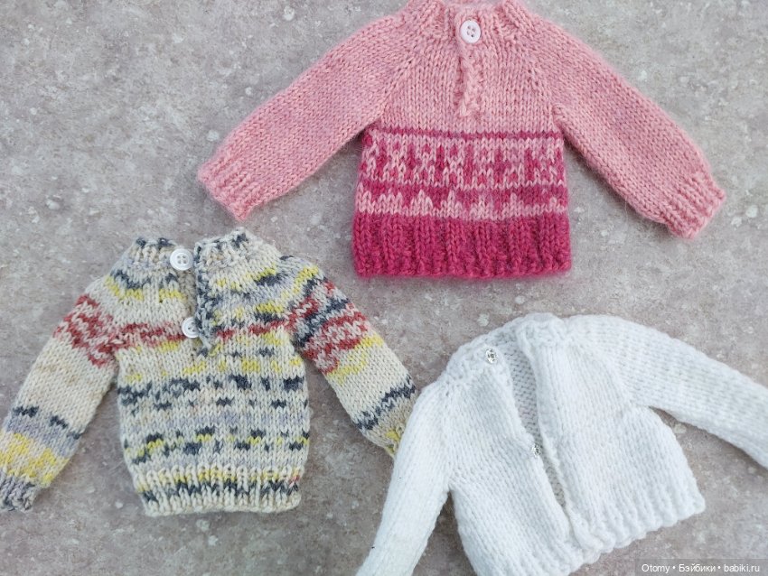 Лот из 3 свитеров для кукол Паола Рейна (фото 9)