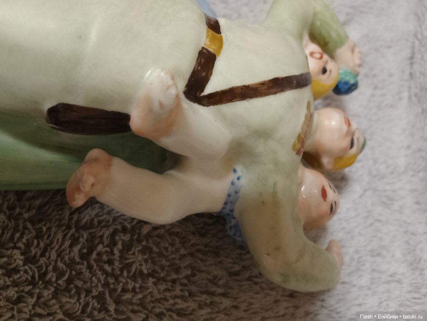 Статуэтка ,,С победой" Коростень СССР (фото 10)