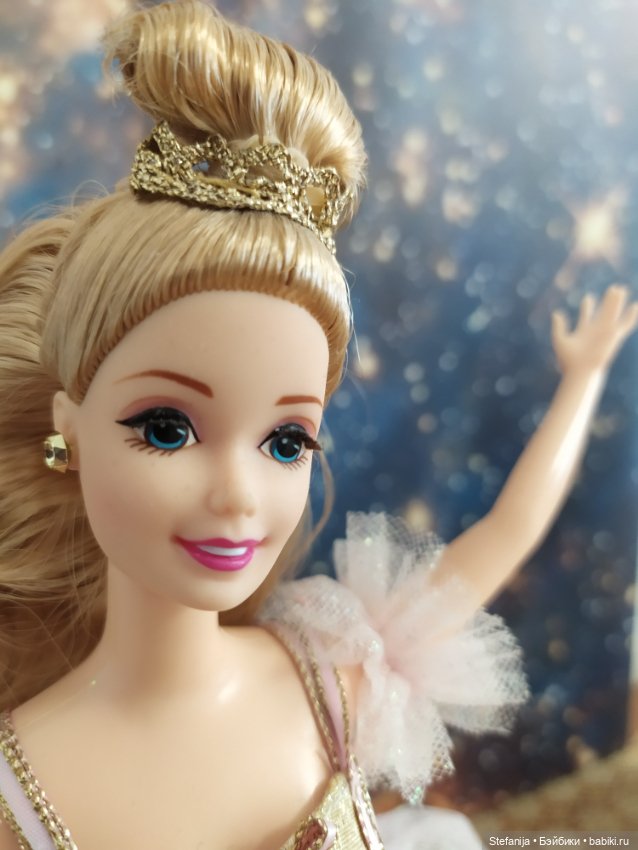 Barbie as the Sugar Plum Fairy in the Nutcracker Барби Балерина из балета "Щелкунчик" (фото 3)
