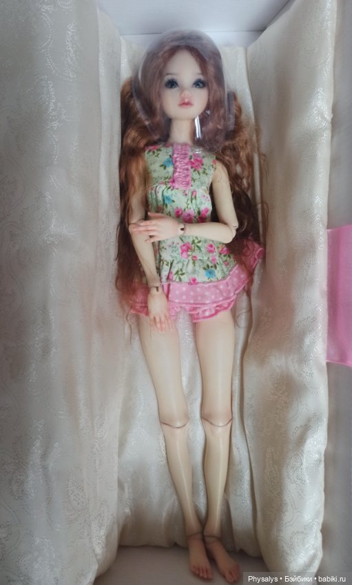 Patrizia by Fragile Dolls