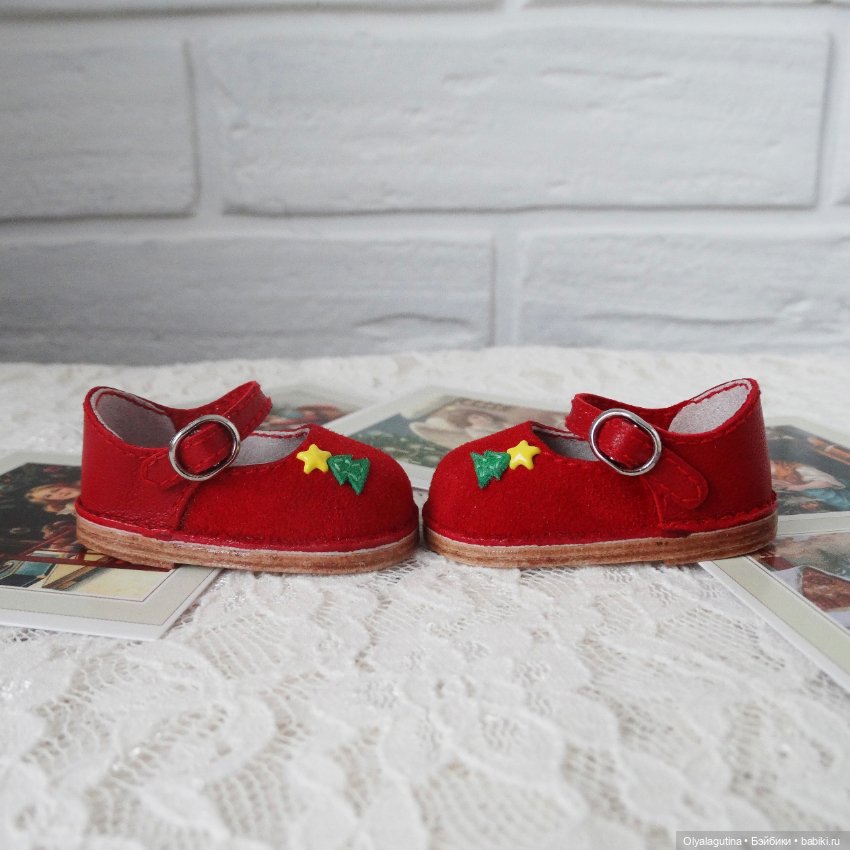 Новогодние туфельки для кукол Паола Рейна 34 см (фото 2)
