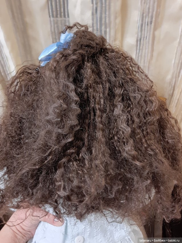 Крупная фарфоровая девочка (фото 6)