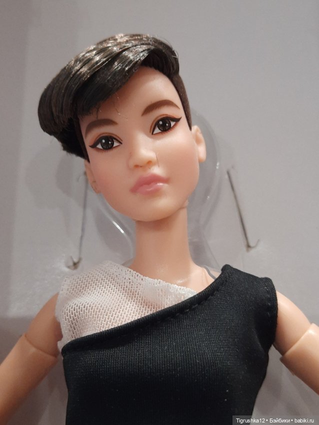 Барби looks азиатка — Игровые куклы (фото 2)