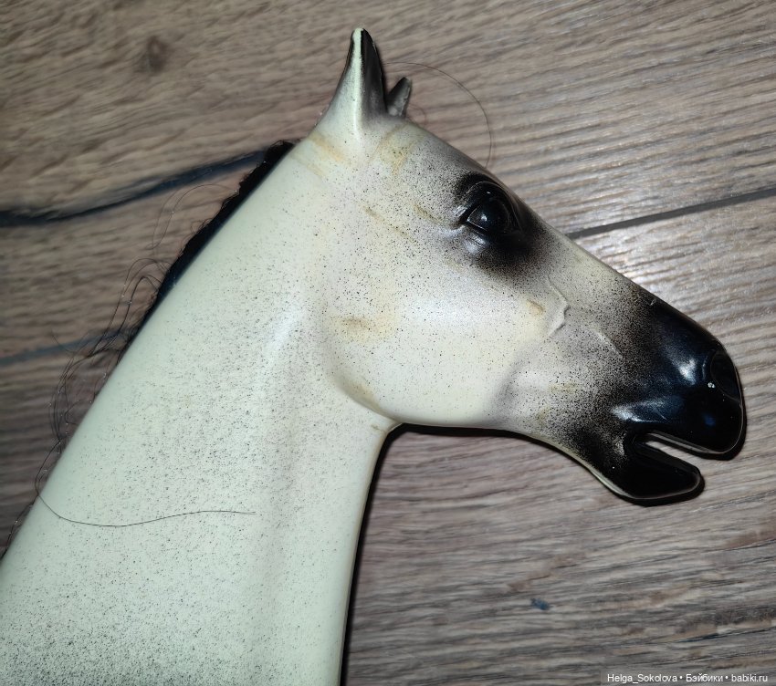 Продам лошадь Pedigree Sindy Horse