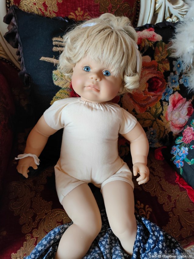 Булочка Brigitte Leman — Коллекционные куклы (фото 2)