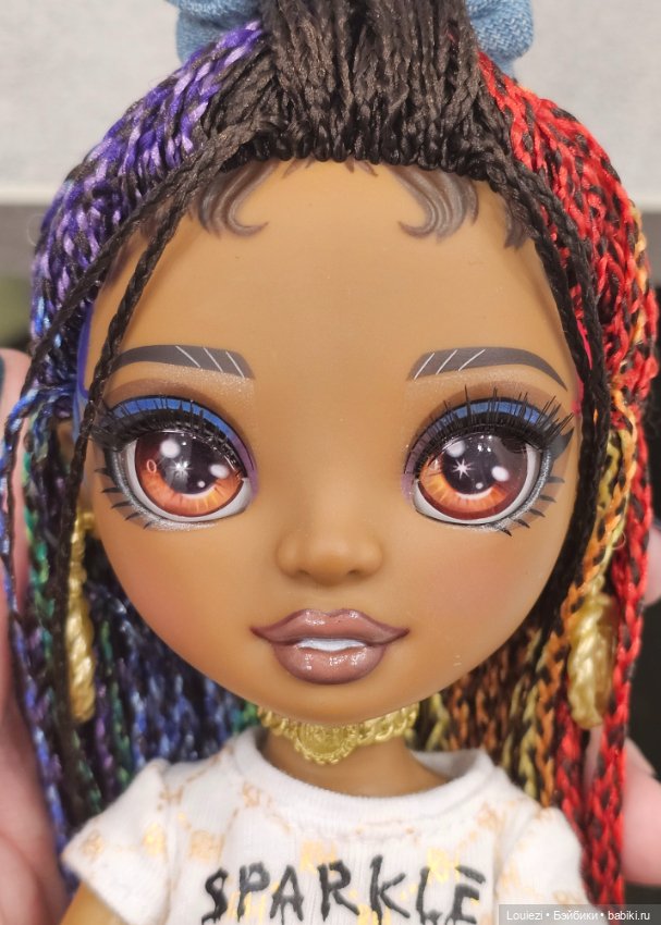 Rainbow high Vanessa Tempo (фото 5)