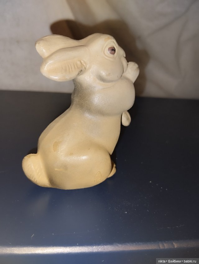 Резиновая игрушка СССР Красный треугольник Заяц (фото 2)