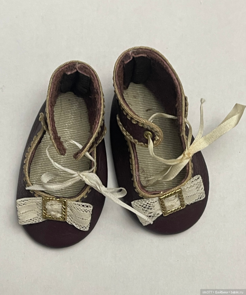 Туфельки для антикварной куклы из натуральной кожи на широкую ножку