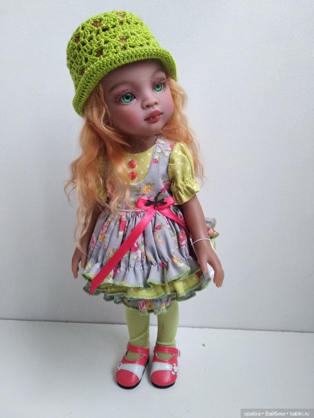 Мэйли от Паола Рейна ООАК