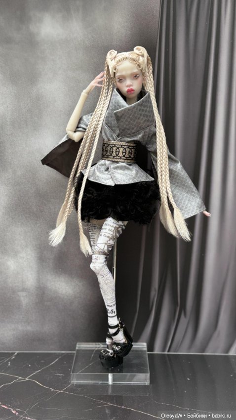 Наряд от Dollfason для кукол Поповых