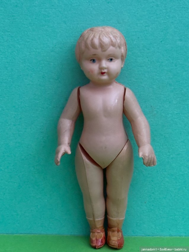 Целлулоидная куколка Minerva с рельефными волосами, высота 9 см (фото 8)
