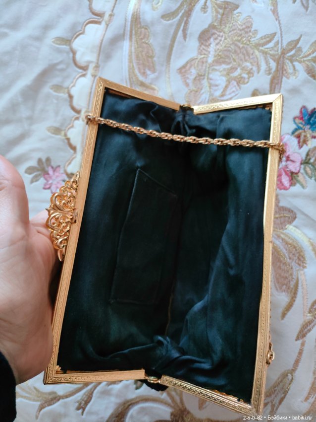 Сумочка антикварная с ручной вышивкой (фото 5)